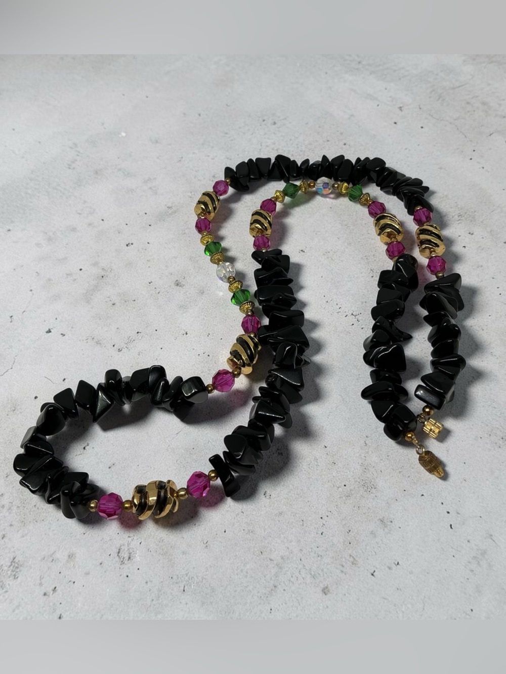 Vintage Black Chip Bead Necklace Magenta Pink Green Crystal Gold Tone